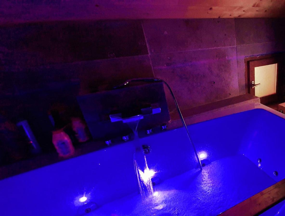 Magnifique Chalet Avec Balneotherapie Roubion 외부 사진